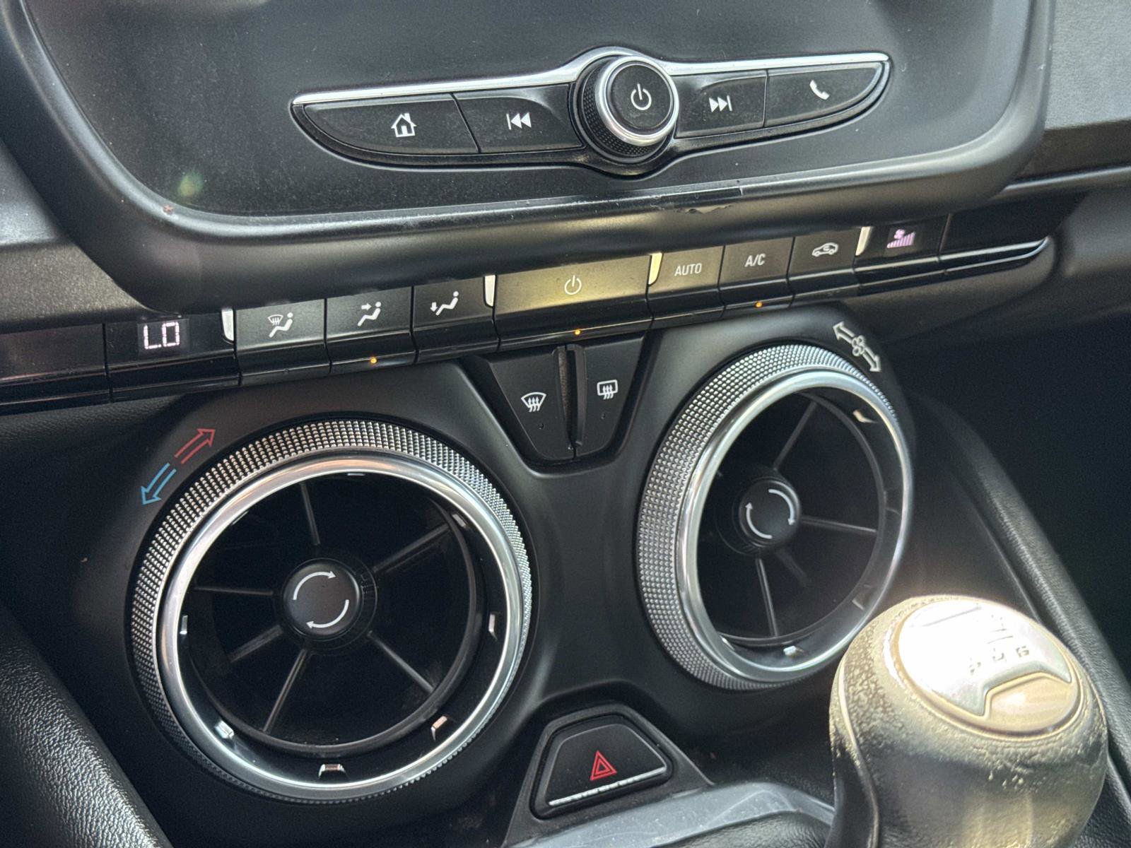 2020 Chevrolet Camaro 1LS photo 21