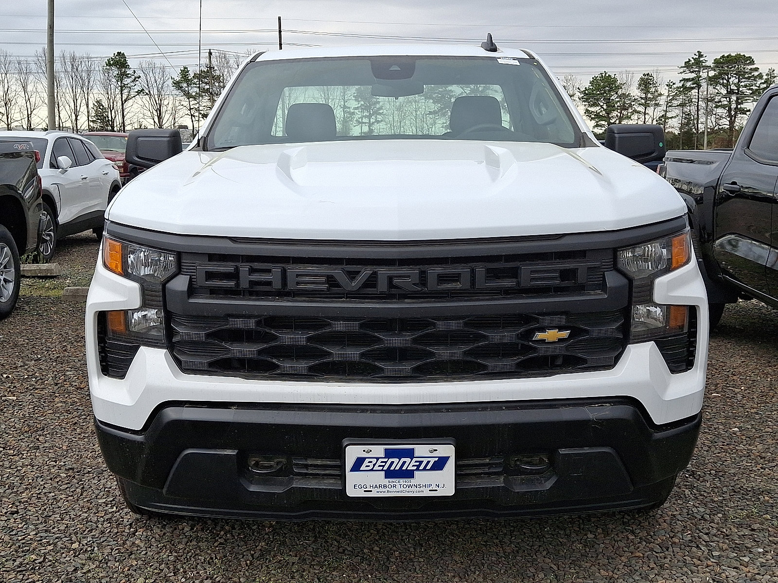 2025 Chevrolet Silverado 1500 photo 2