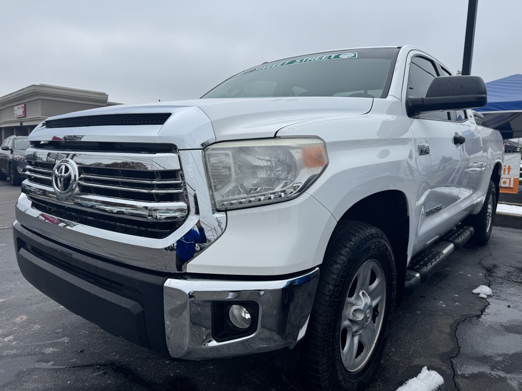 2016 Toyota Tundra SR5