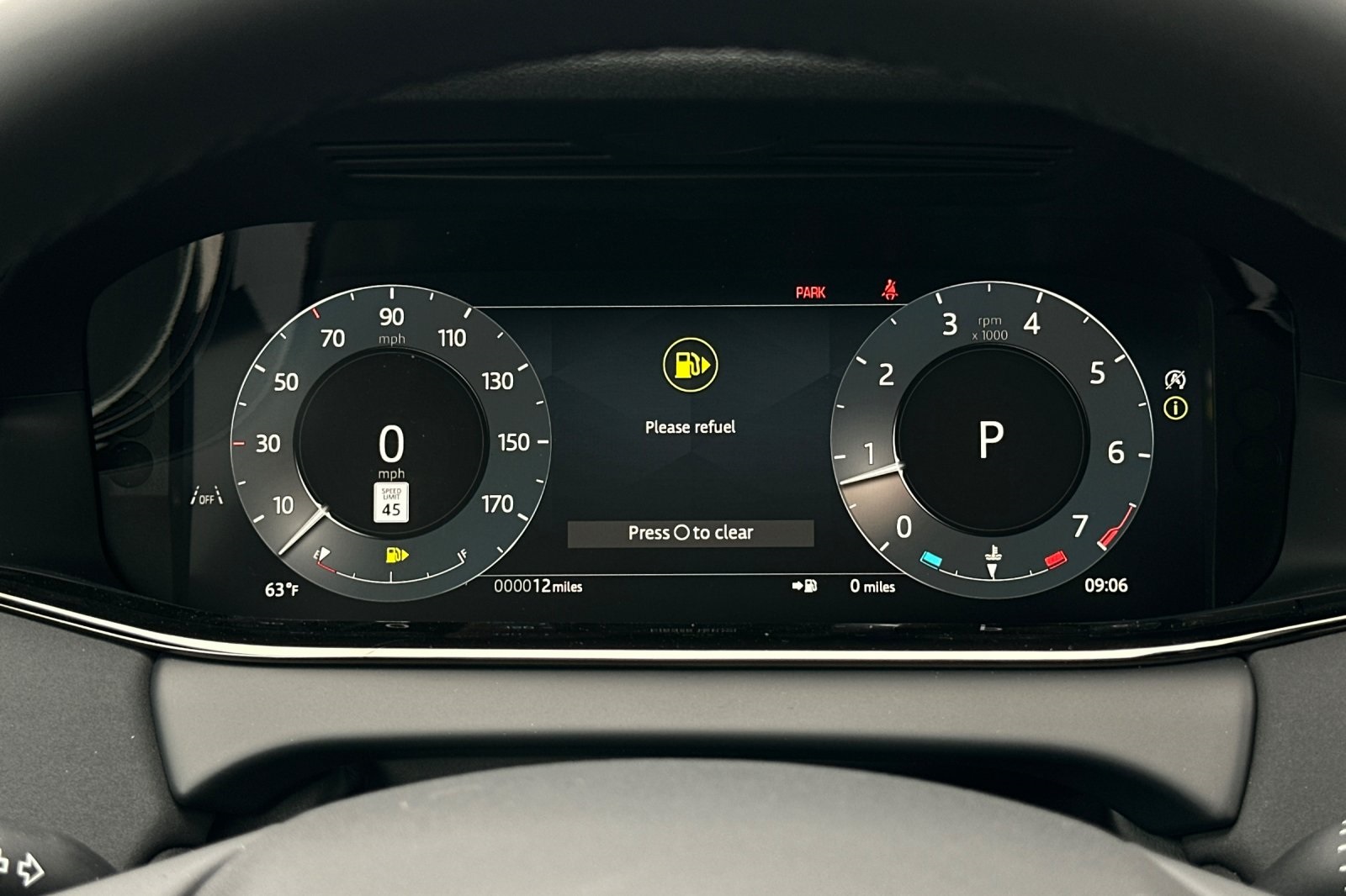 2026 Land Rover Range Rover Evoque Dynamic SE photo 27