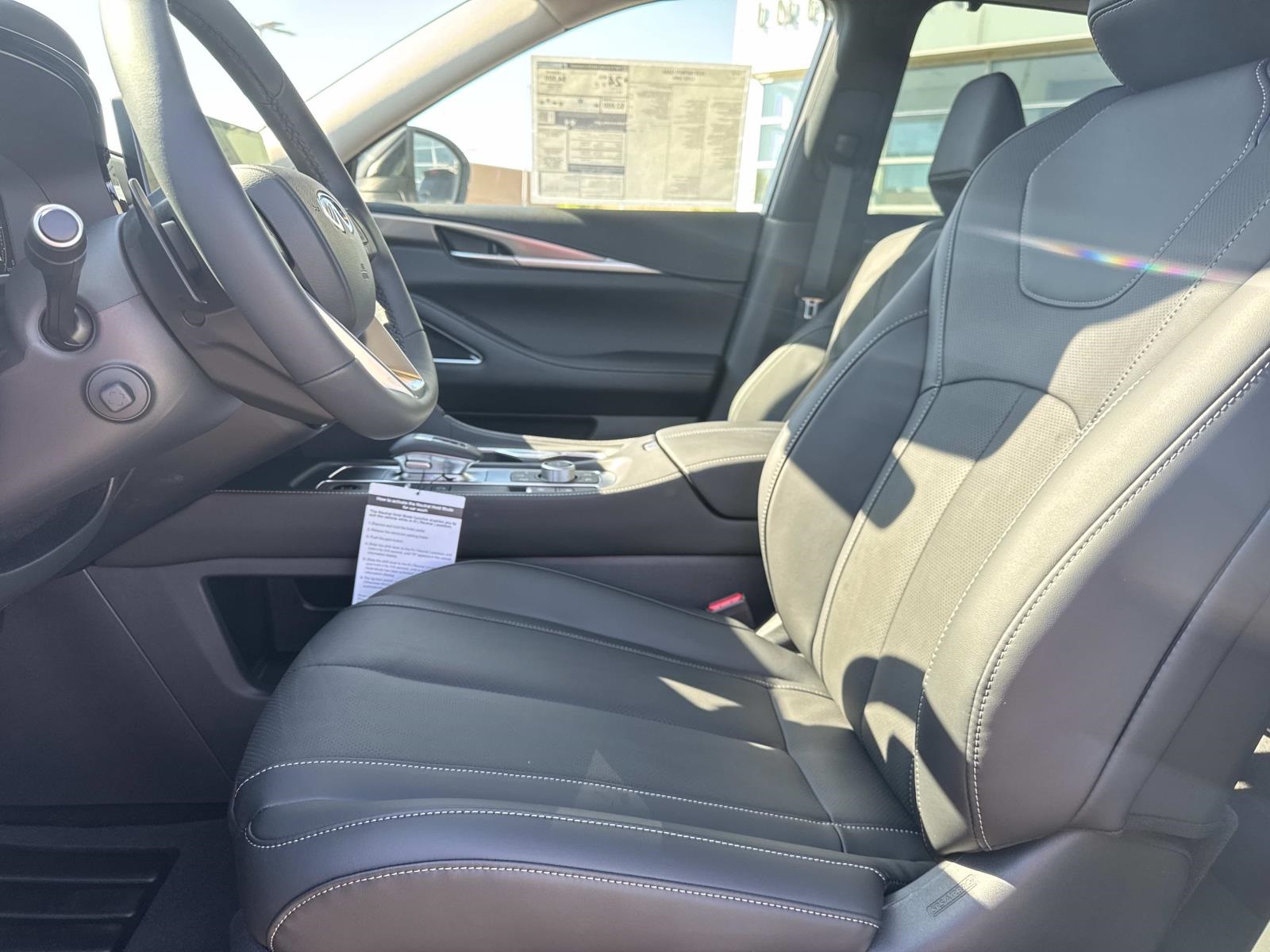 2026 Infiniti QX60 Luxe AWD photo 9
