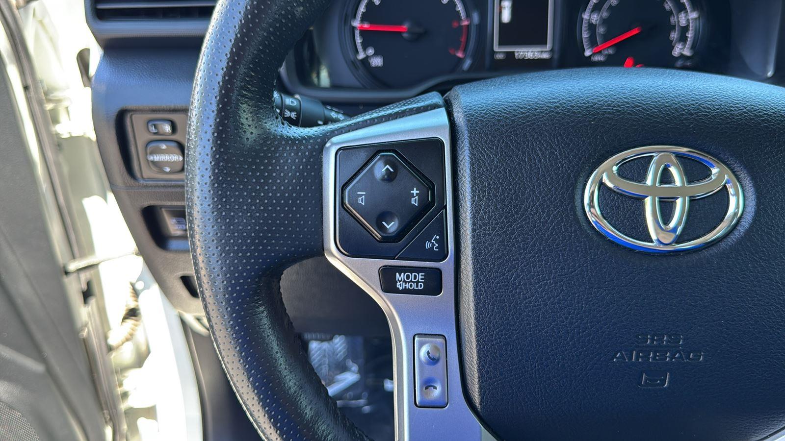 2023 Toyota 4Runner SR5 Premium photo 16