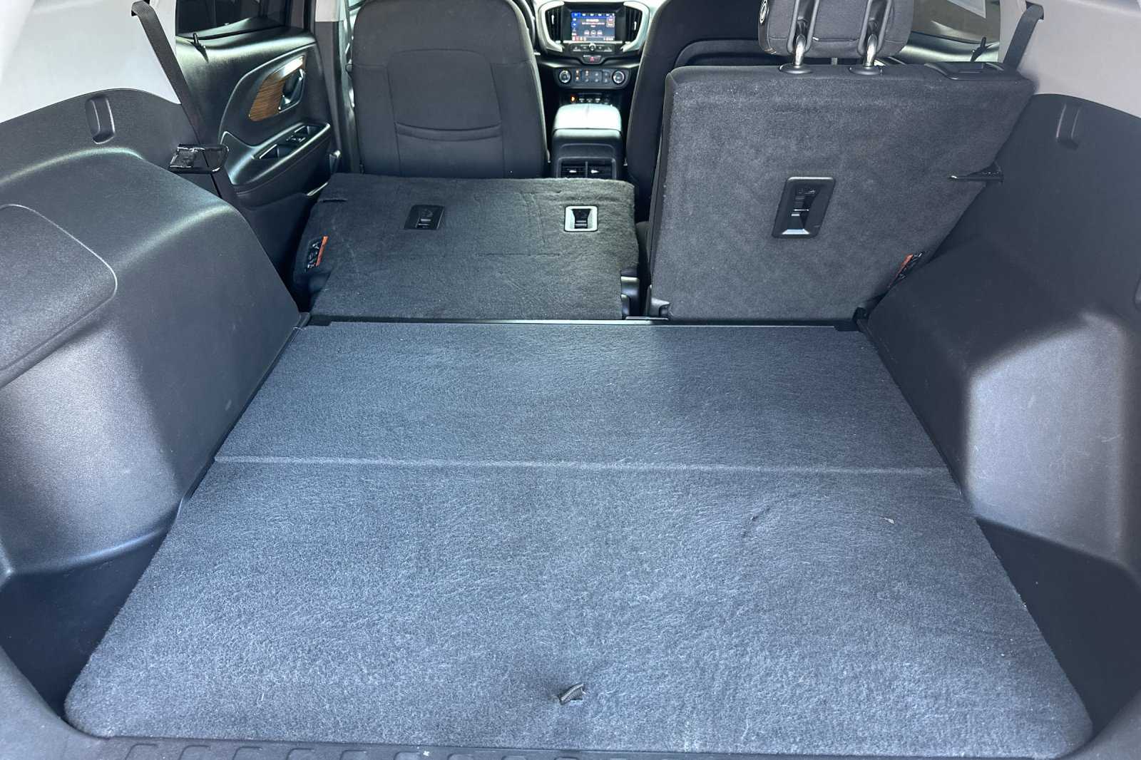 2020 Gmc Terrain SLE photo 16