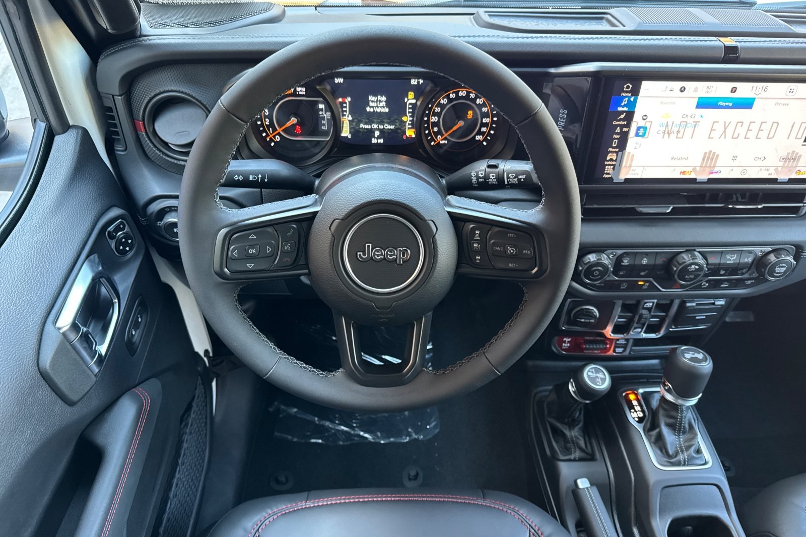 2025 Jeep Wrangler Rubicon X photo 13