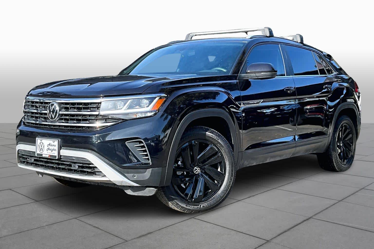 2022 Volkswagen Atlas Cross Sport SE w/Tech