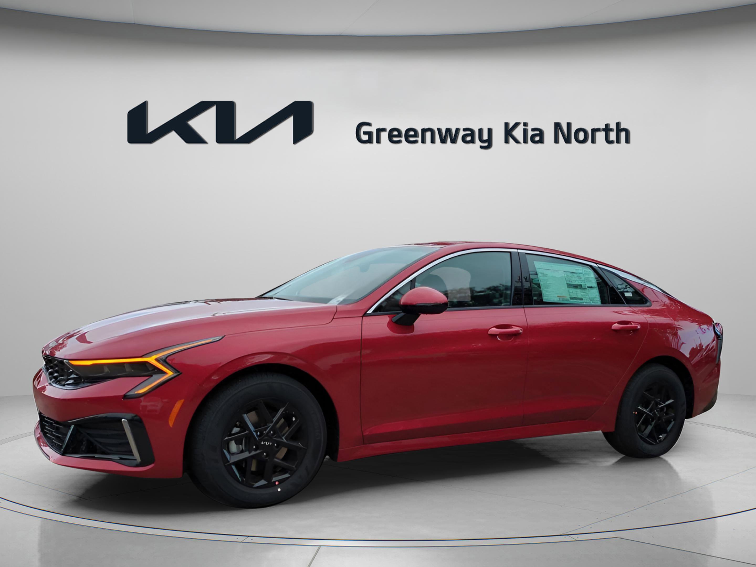 2025 Kia K5 LXS photo 4