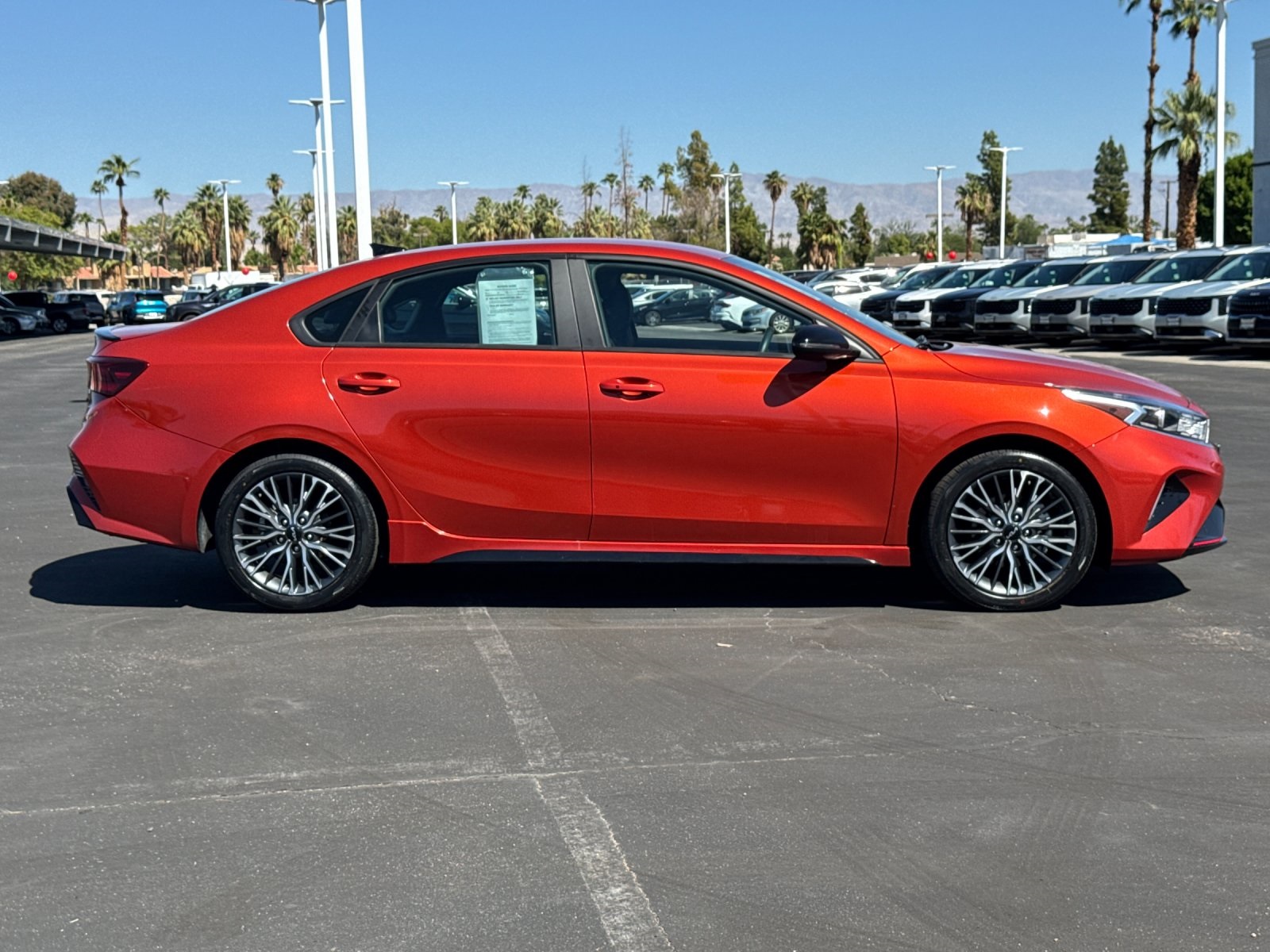 2023 Kia Forte GT-Line photo 2