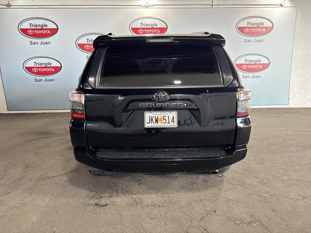 2020 Toyota 4Runner SR5 photo 4