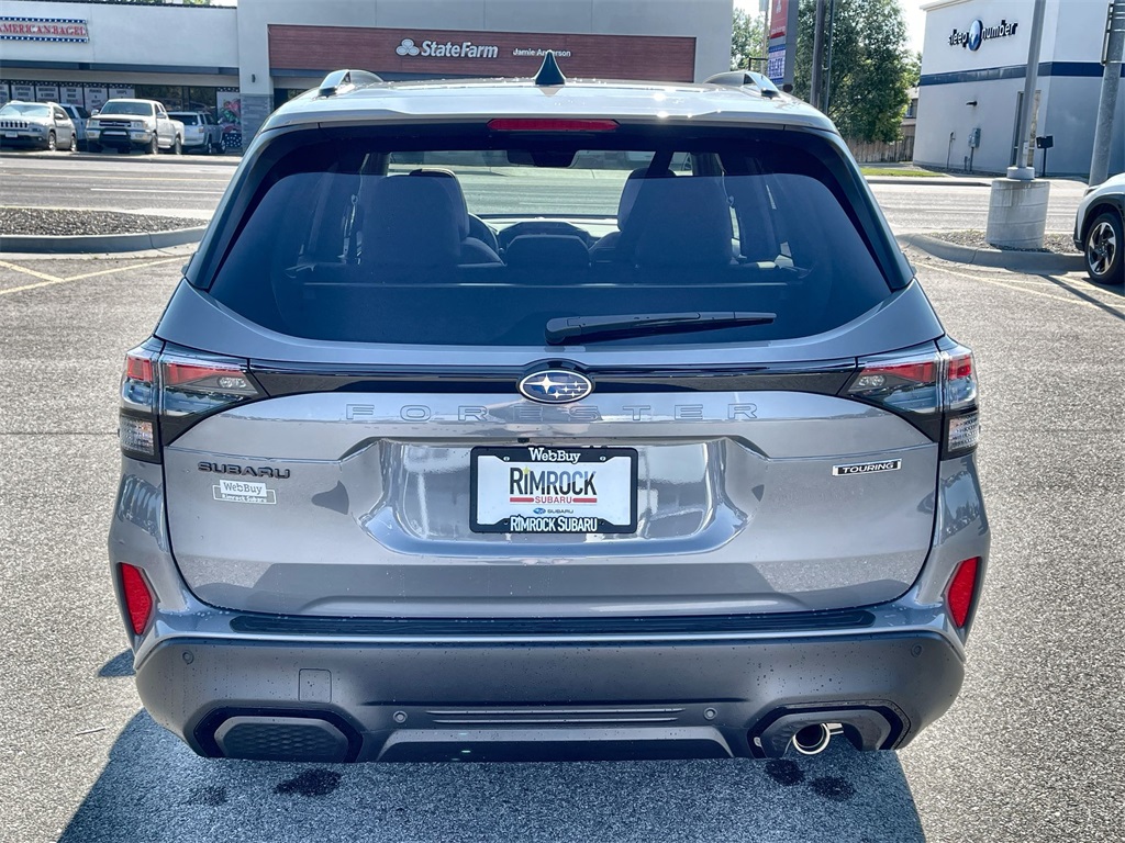 2025 Subaru Forester Touring photo 4