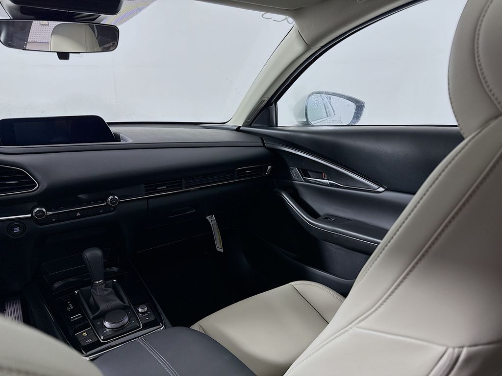 2025 Mazda CX-30 2.5 S Preferred photo 22