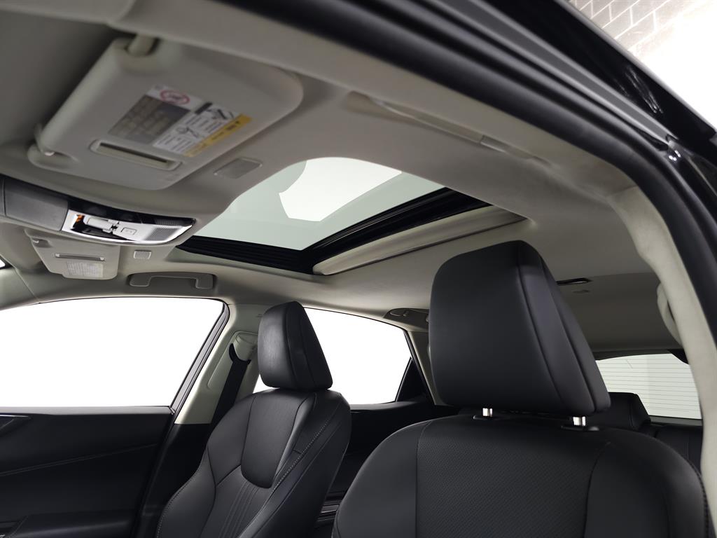2023 Lexus NX Premium photo 15