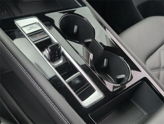 2026 Volkswagen Atlas SE Technology photo 12