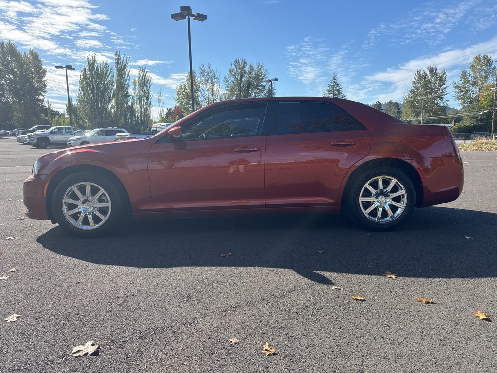 2021 Chrysler 300 S photo 4