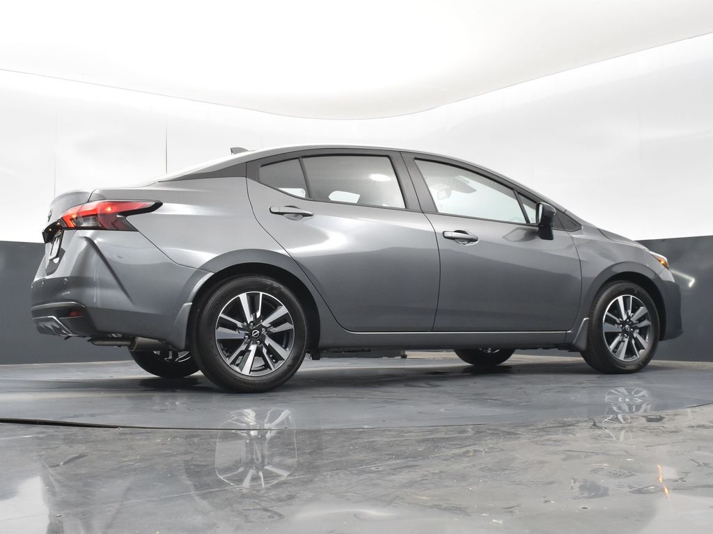 2025 Nissan Versa 1.6 SV photo 39