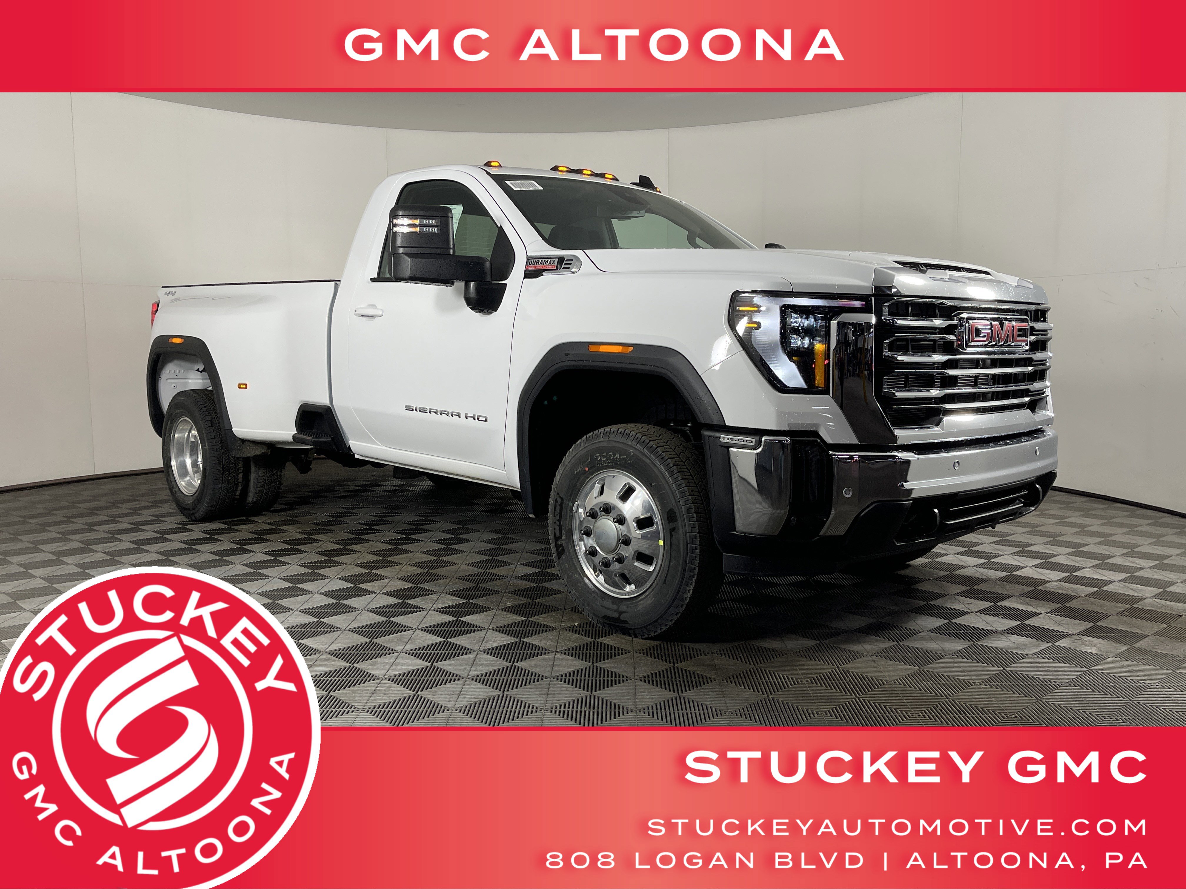 2026 GMC Sierra SLE's photo