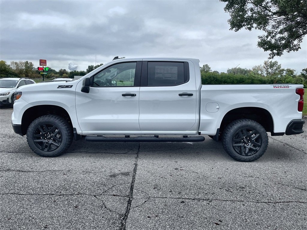 2026 Chevrolet Silverado 1500 Custom Trail Boss photo 4