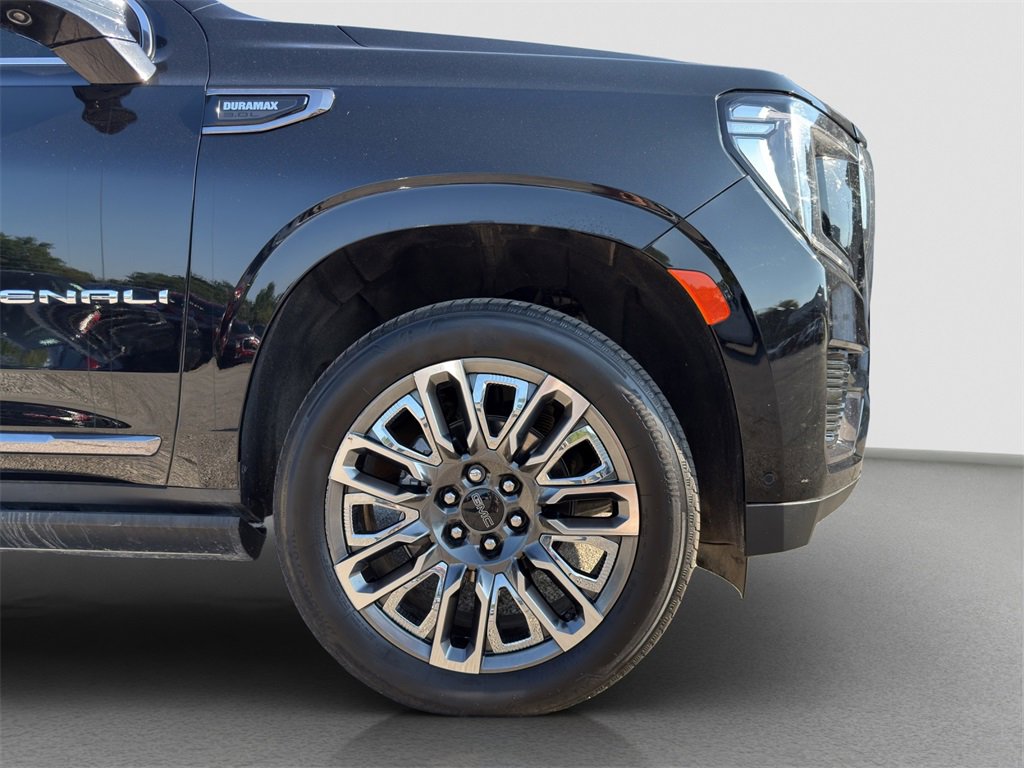Used 2024 GMC Yukon Denali Ultimate with VIN 1GKS2EKT0RR225670 for sale in Kansas City