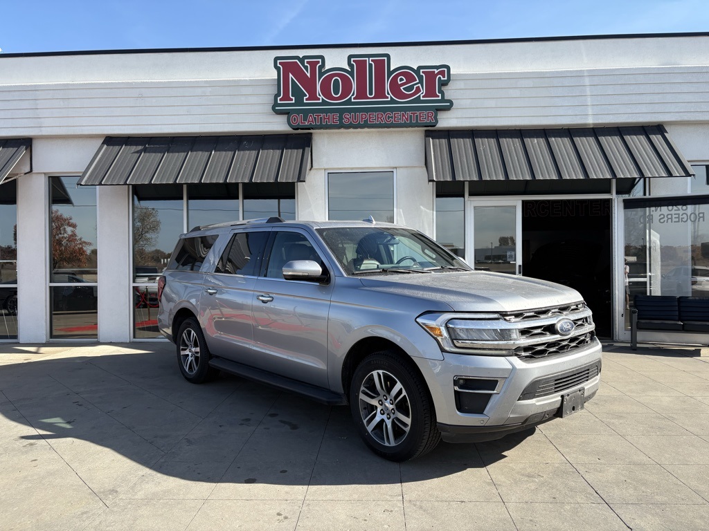 2024 Ford Expedition Limited's photo