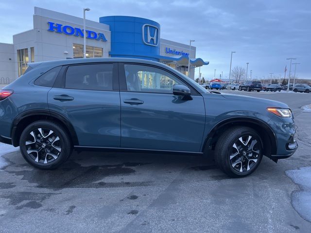 2026 Honda HR-V EX-L's photo