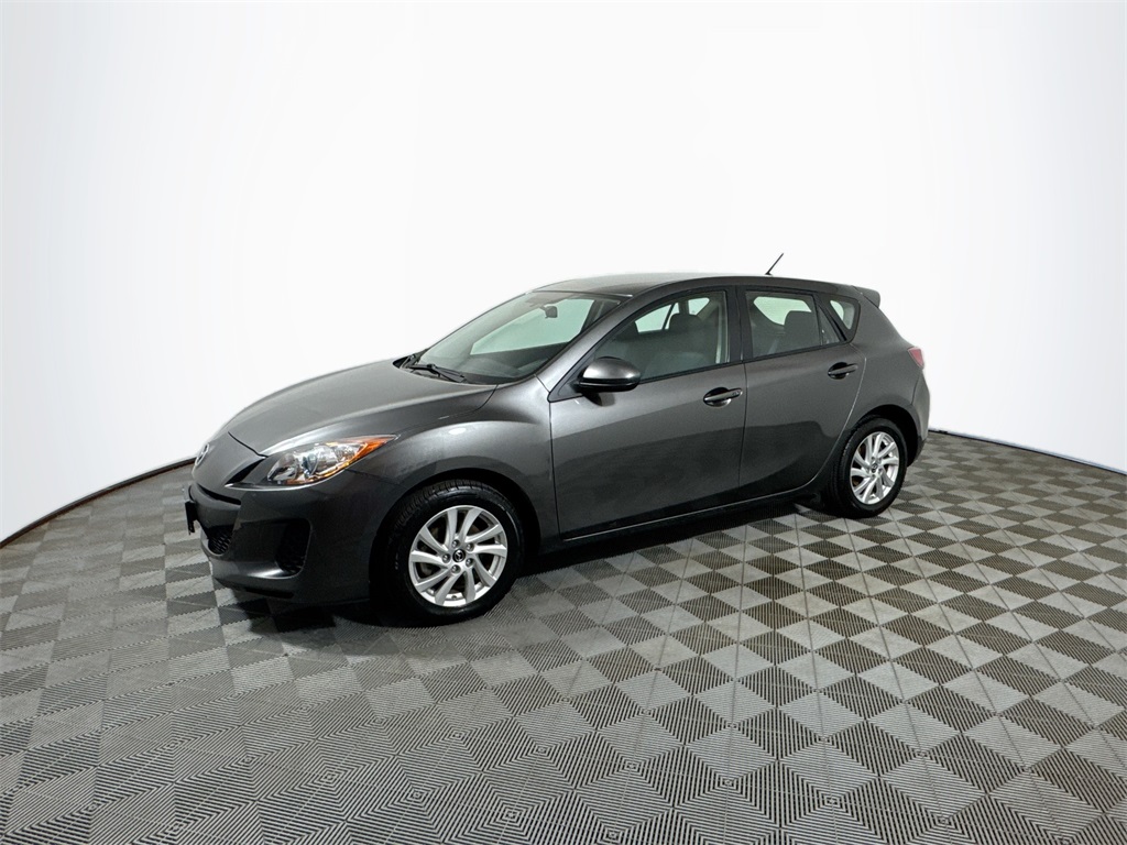 Used 2013 Mazda MAZDA3 i Touring with VIN JM1BL1L78D1830420 for sale in Chippewa Falls, WI