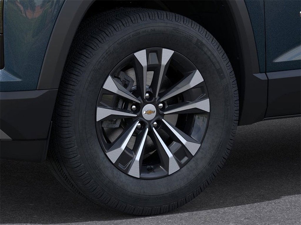 2026 Chevrolet Equinox LT photo 8