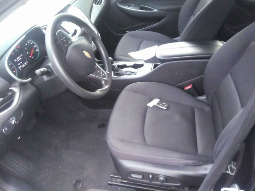 2023 Chevrolet Malibu 1LT photo 4