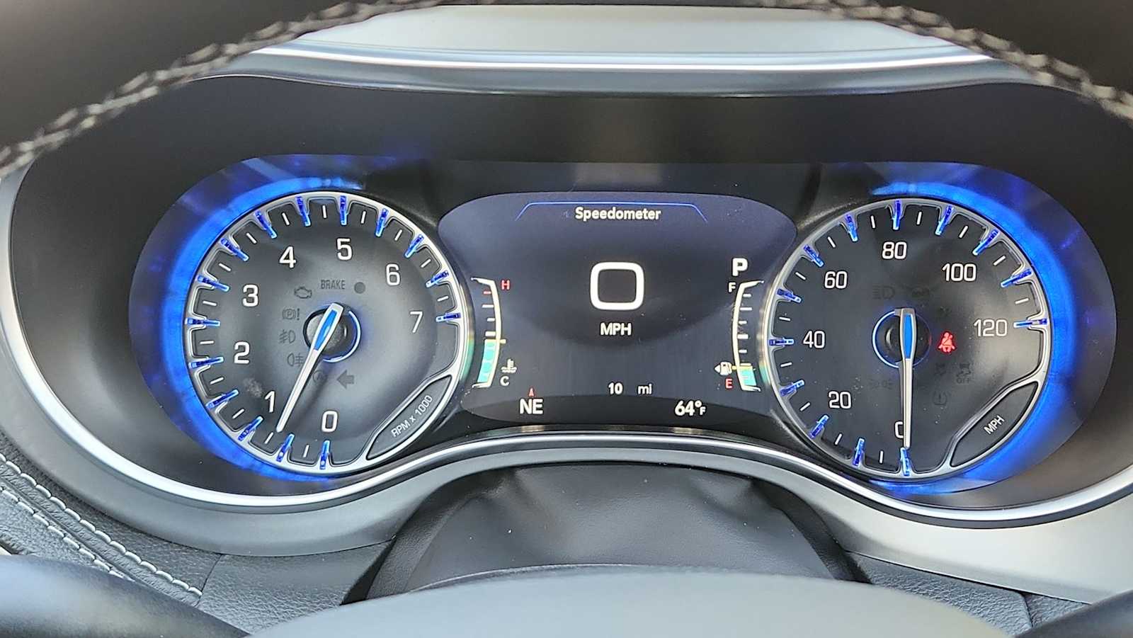 2026 Chrysler Pacifica Limited photo 18