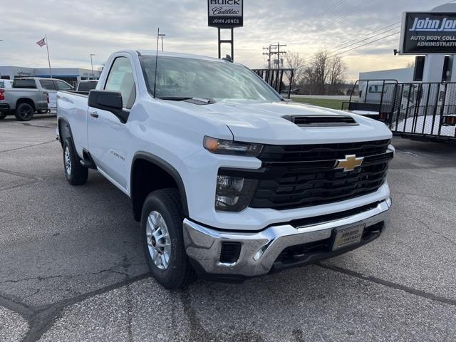 2025 Chevrolet Silverado 2500HD photo 2