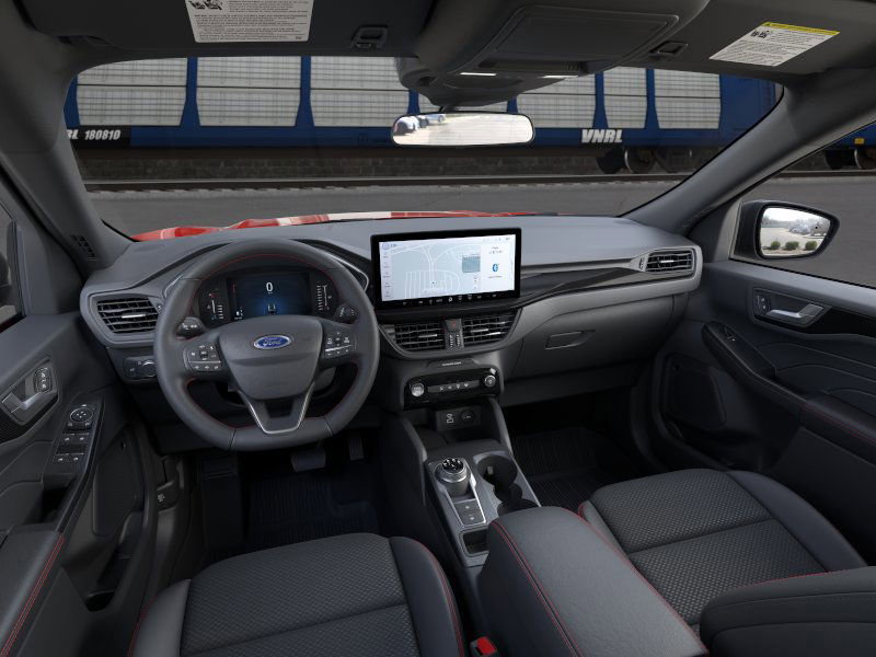 2026 Ford Escape ST-Line photo 2