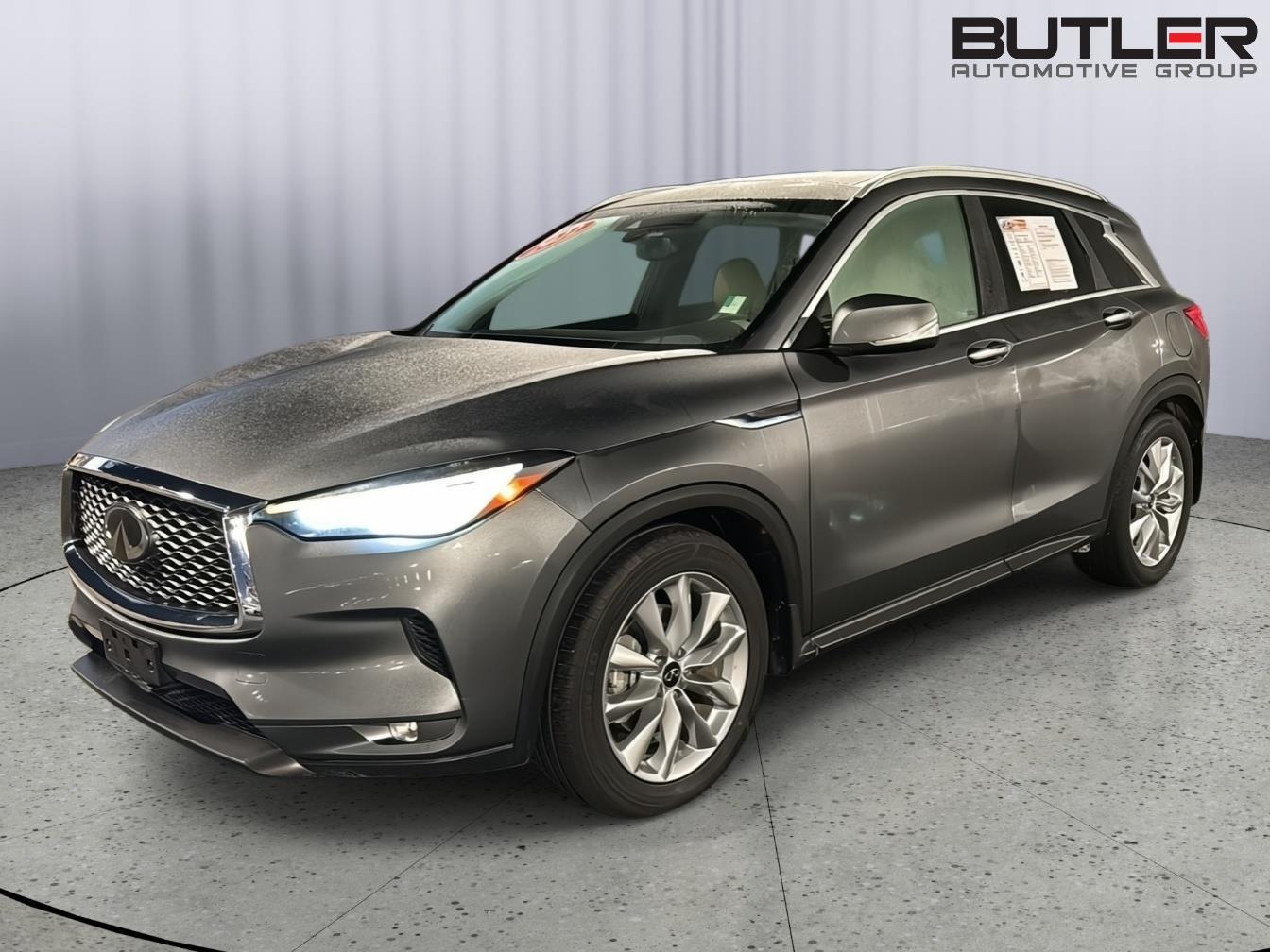 2022 INFINITI QX50 Luxe's photo