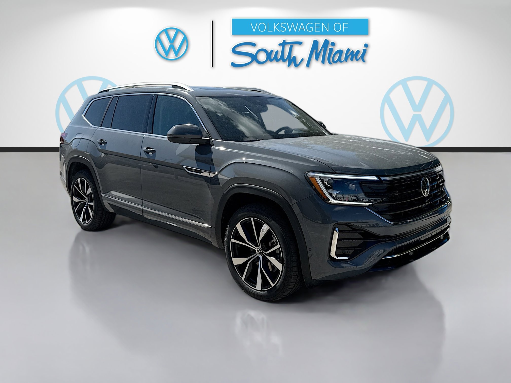 2026 Volkswagen Atlas SEL Premium R-Line's photo