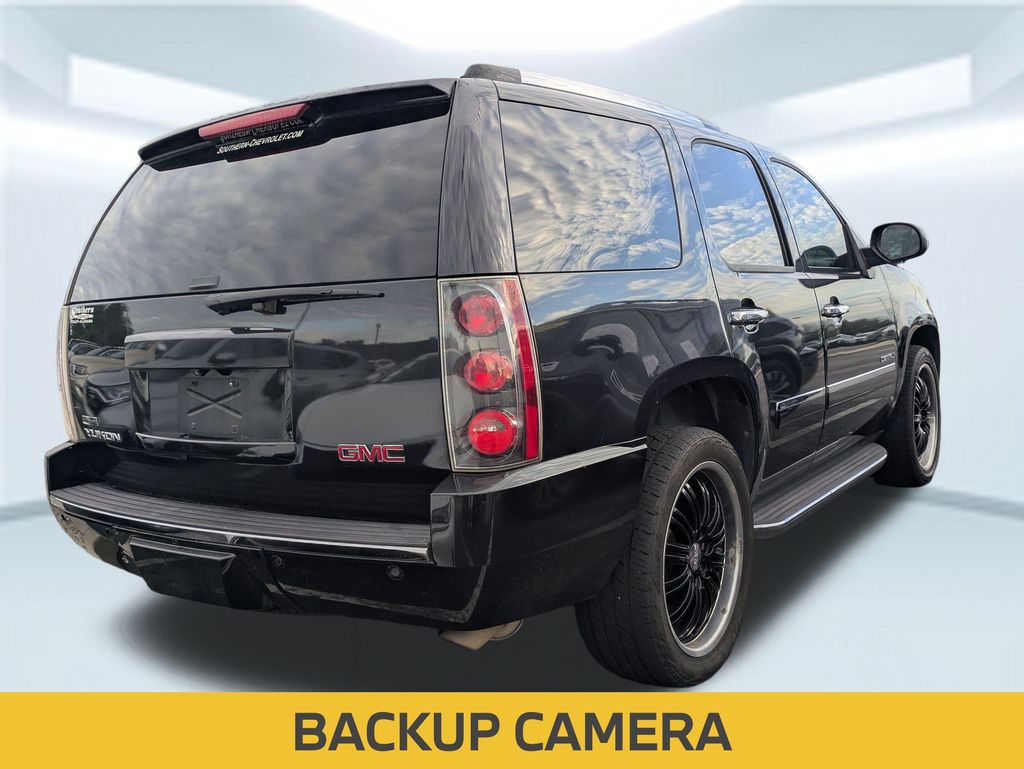 2011 Gmc Yukon Denali photo 4