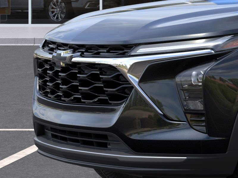 2025 Chevrolet Trax LT photo 11