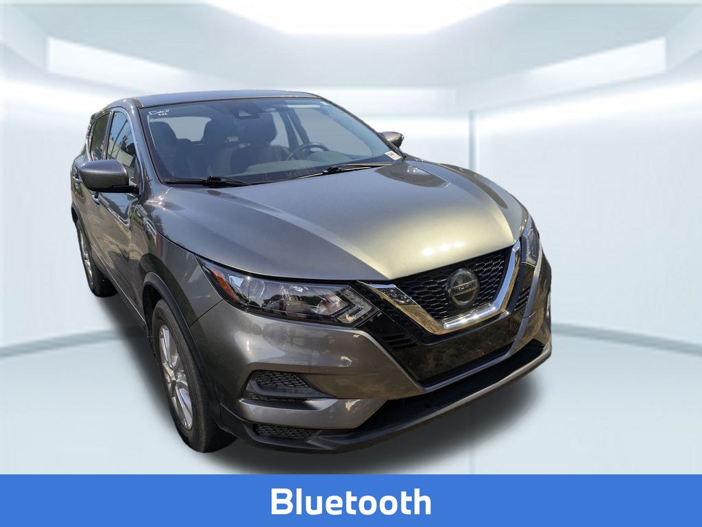 2021 Nissan Rogue Sport S photo 3