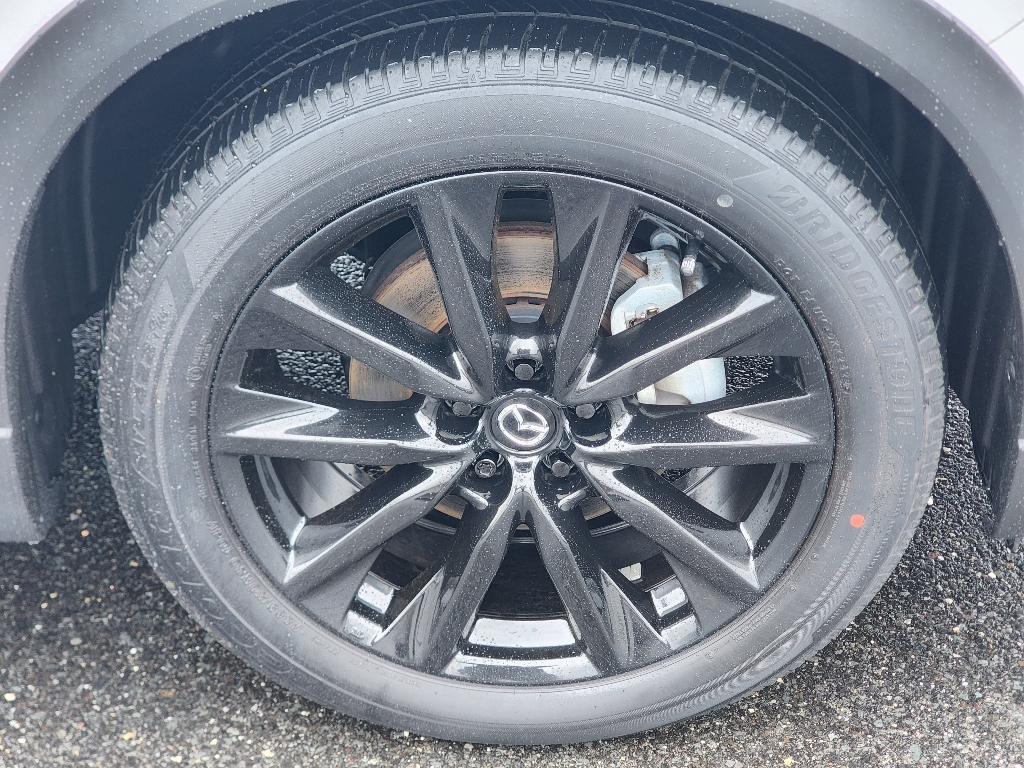 2022 Mazda CX-9 Touring photo 4