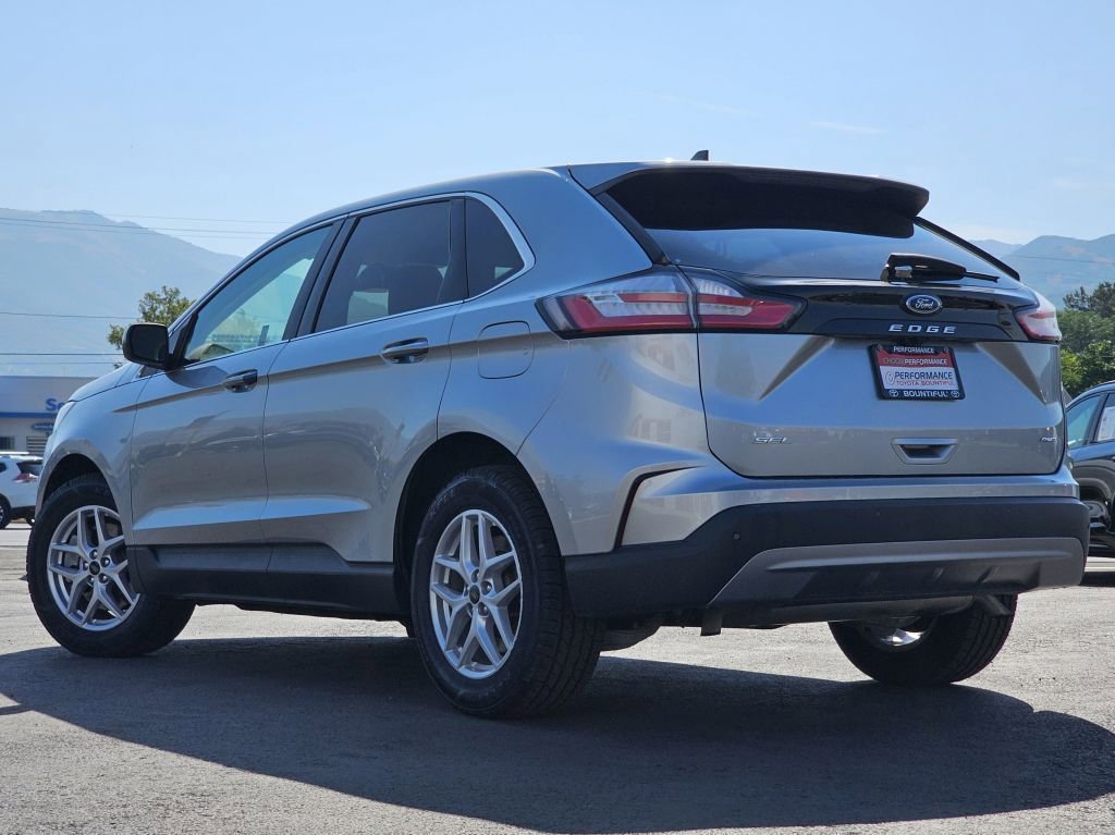 2024 Ford Edge SEL photo 9