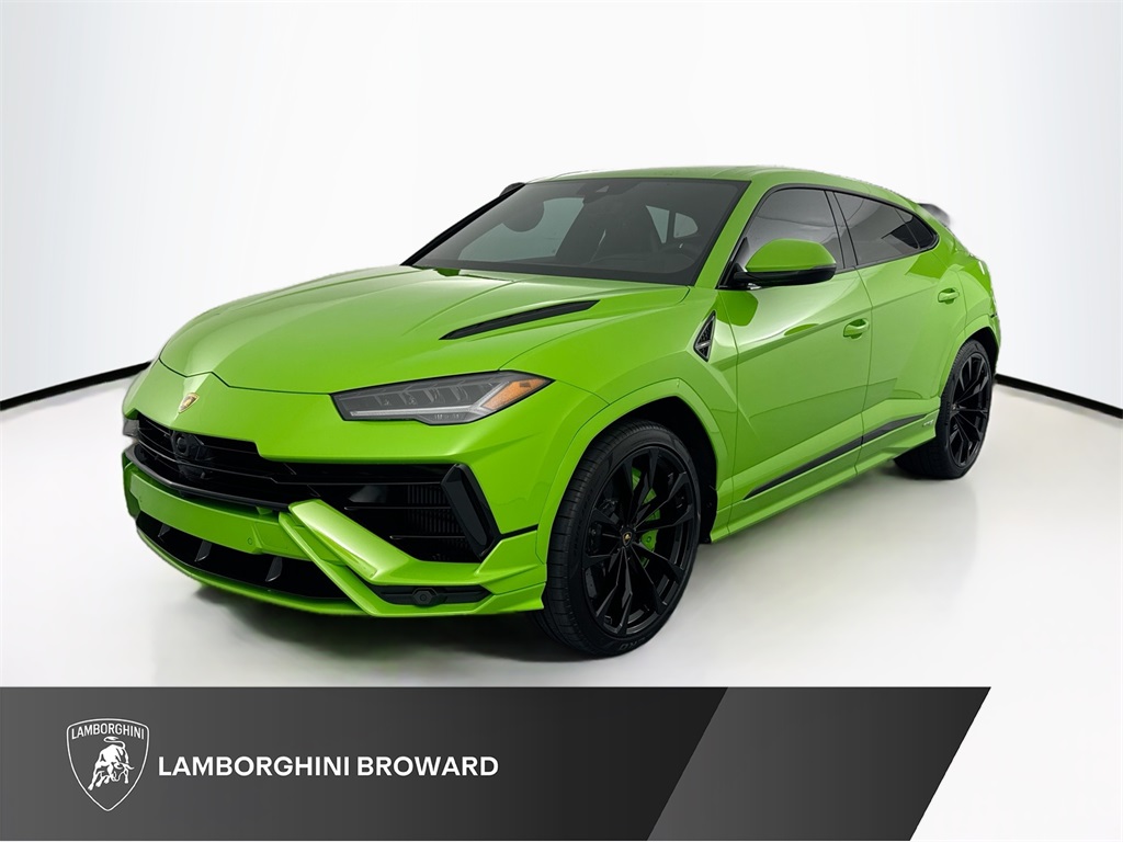 2024 Lamborghini Urus S's photo