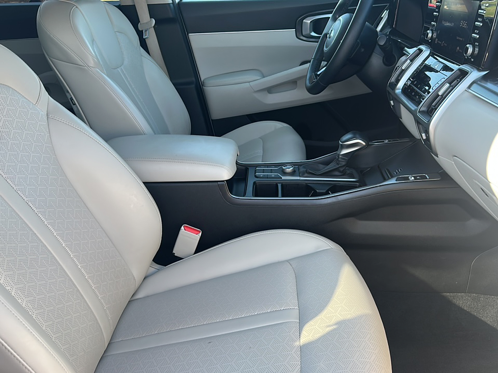 2021 Kia Sorento S photo 10