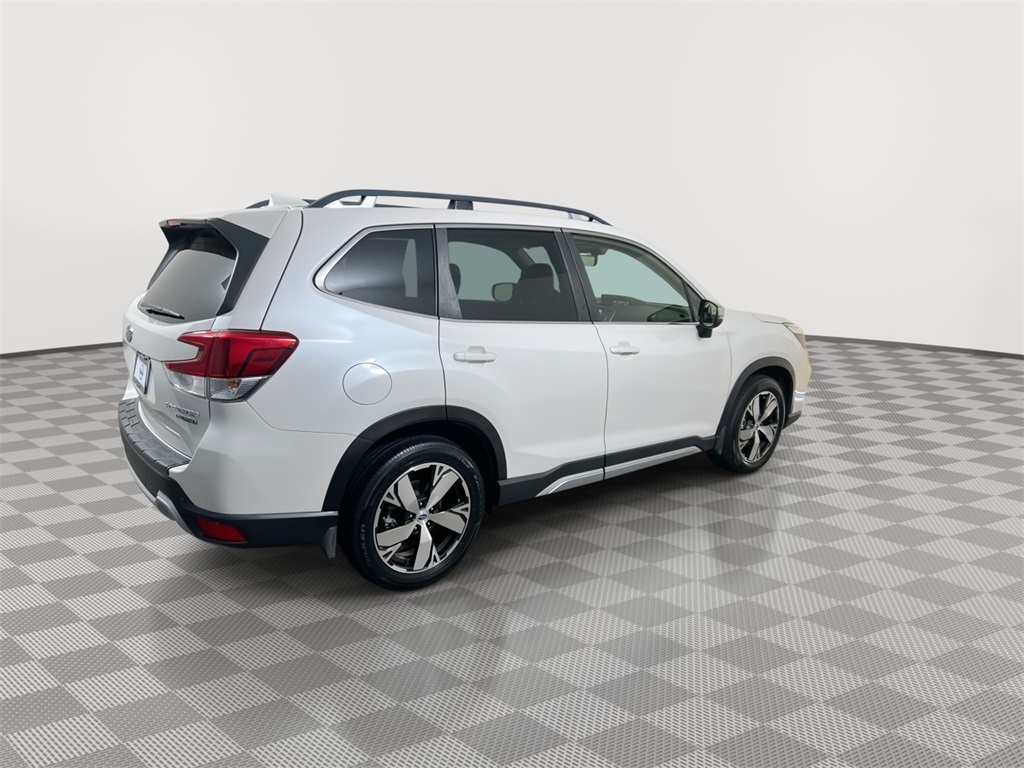 2021 Subaru Forester Touring photo 8