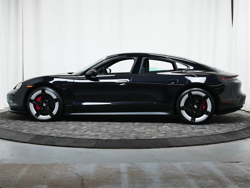 2025 Porsche Taycan 4S photo 2