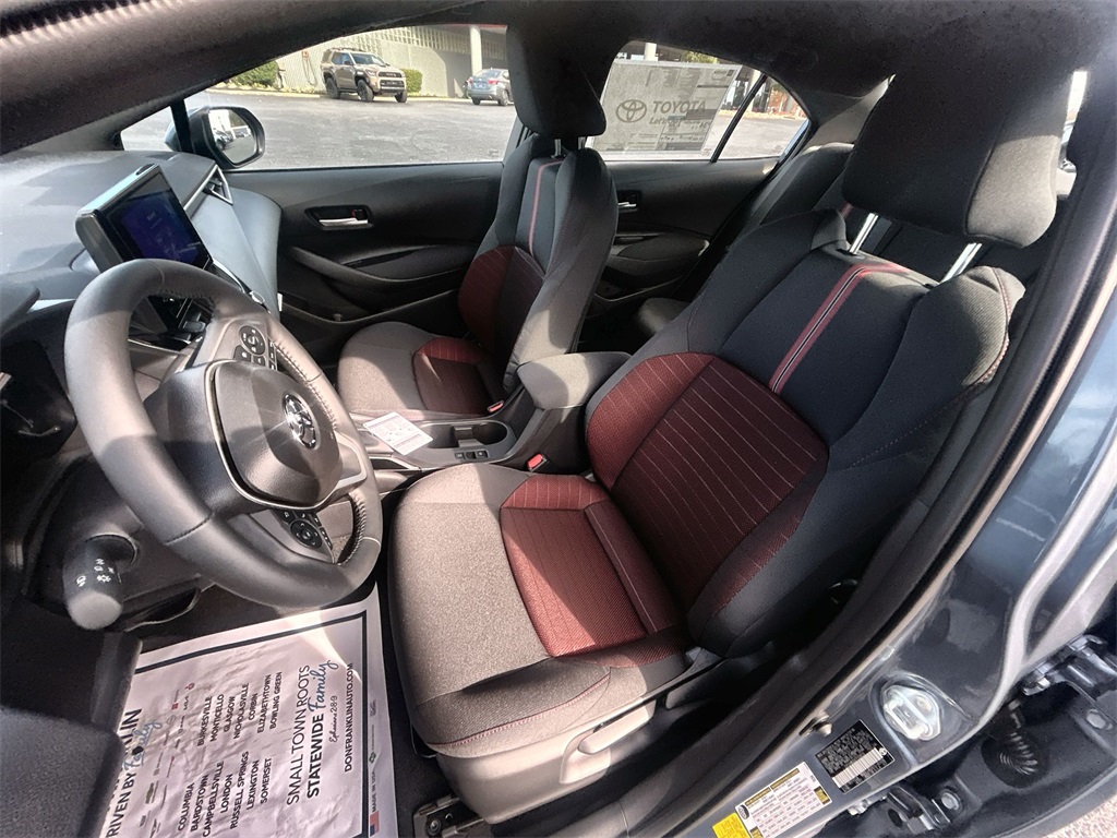 2026 Toyota Corolla SE photo 4
