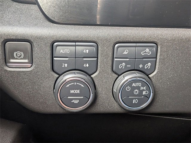 2023 Chevrolet Silverado 1500 LTZ photo 18