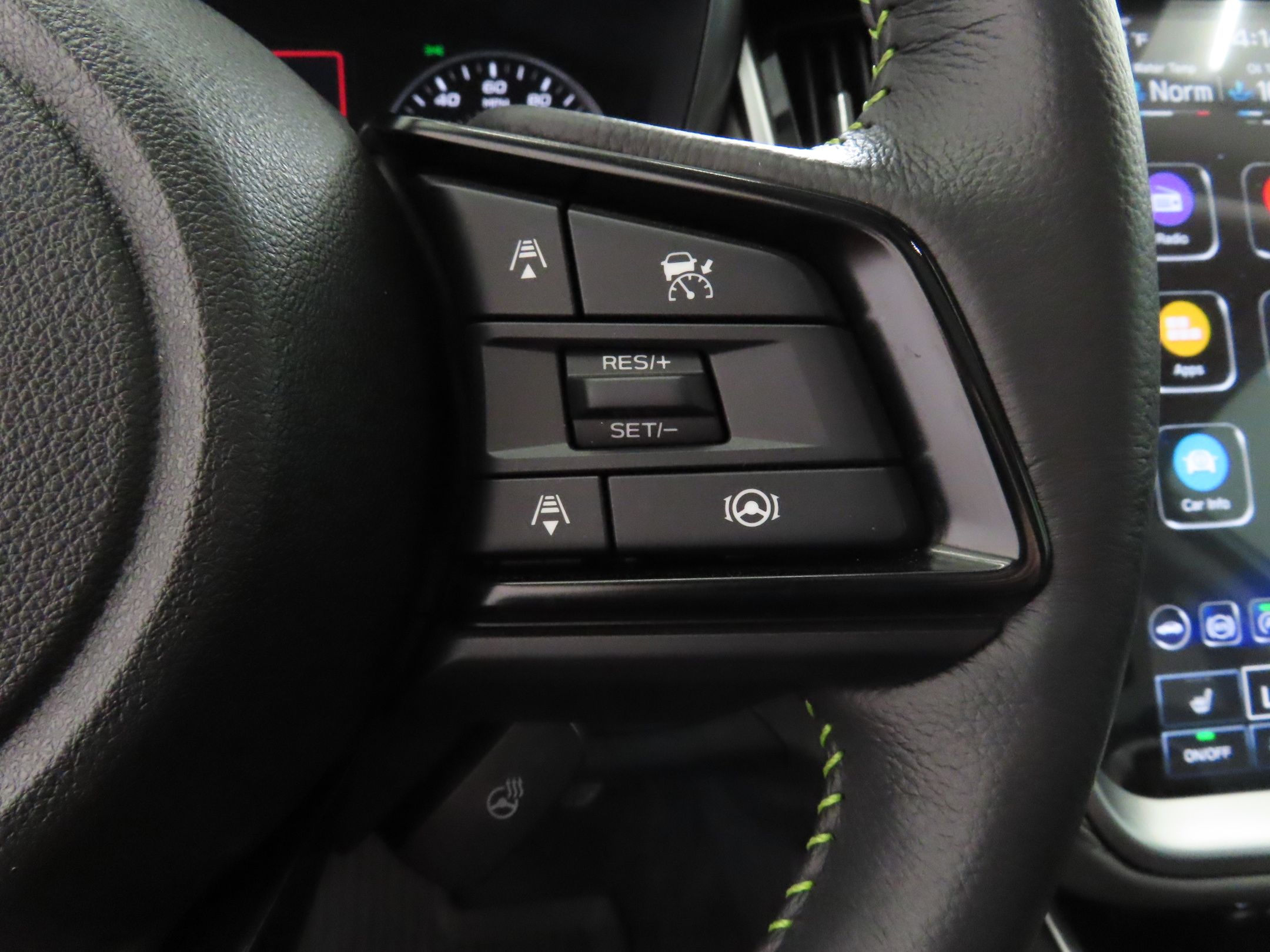 2025 Subaru Outback Onyx Edition photo 13