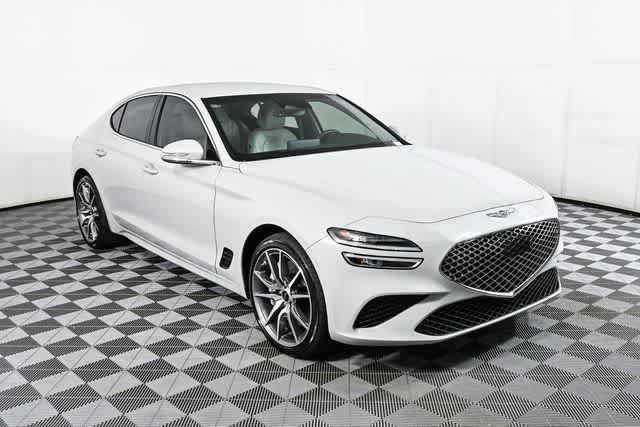 2025 GENESIS G70 Standard
