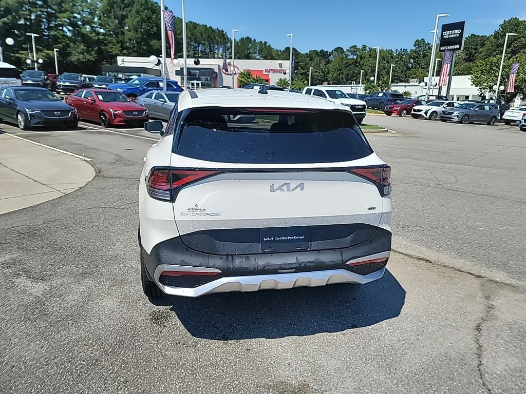 2023 Kia Sportage Hybrid LX photo 6