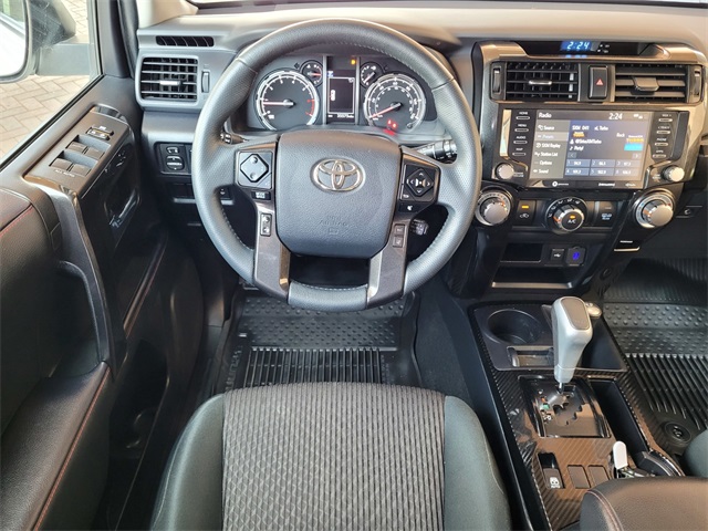 2023 Toyota 4Runner TRD Off-Road photo 16