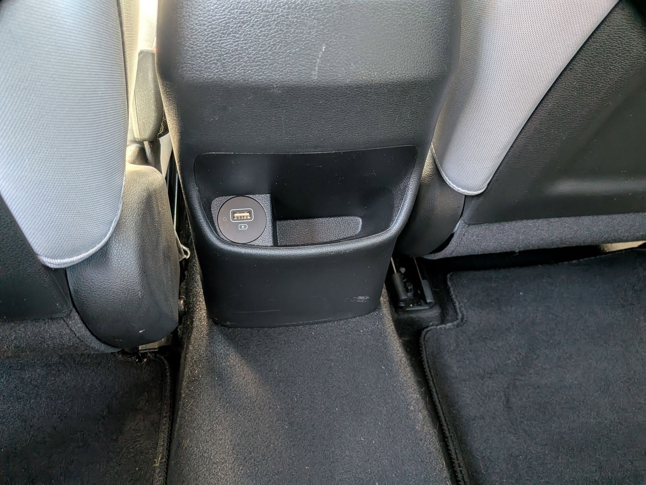 2023 Hyundai Kona SEL photo 28