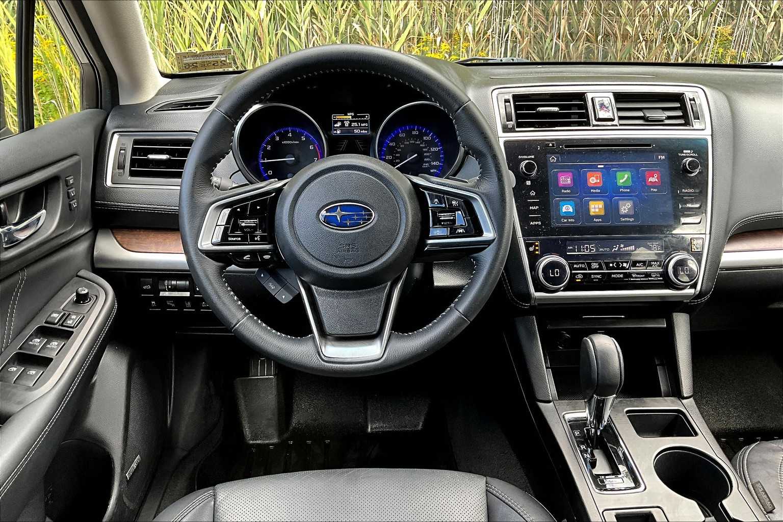 2018 Subaru Outback Limited photo 5