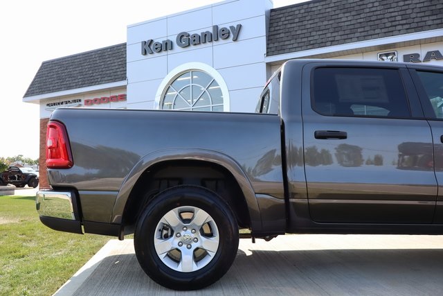 2025 Ram 1500 Big Horn photo 35