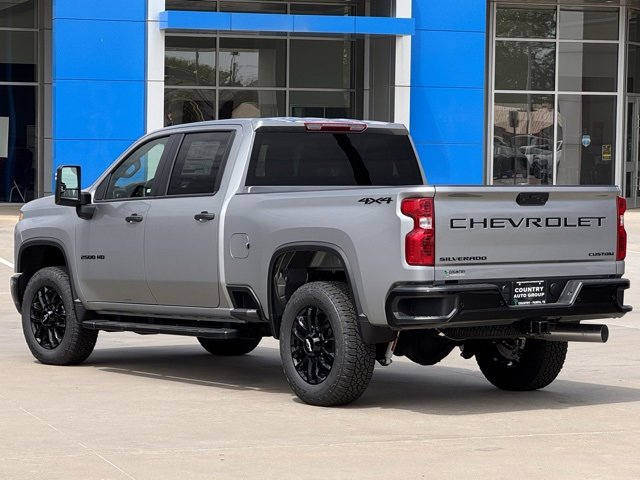 2025 Chevrolet Silverado 2500HD Custom photo 42